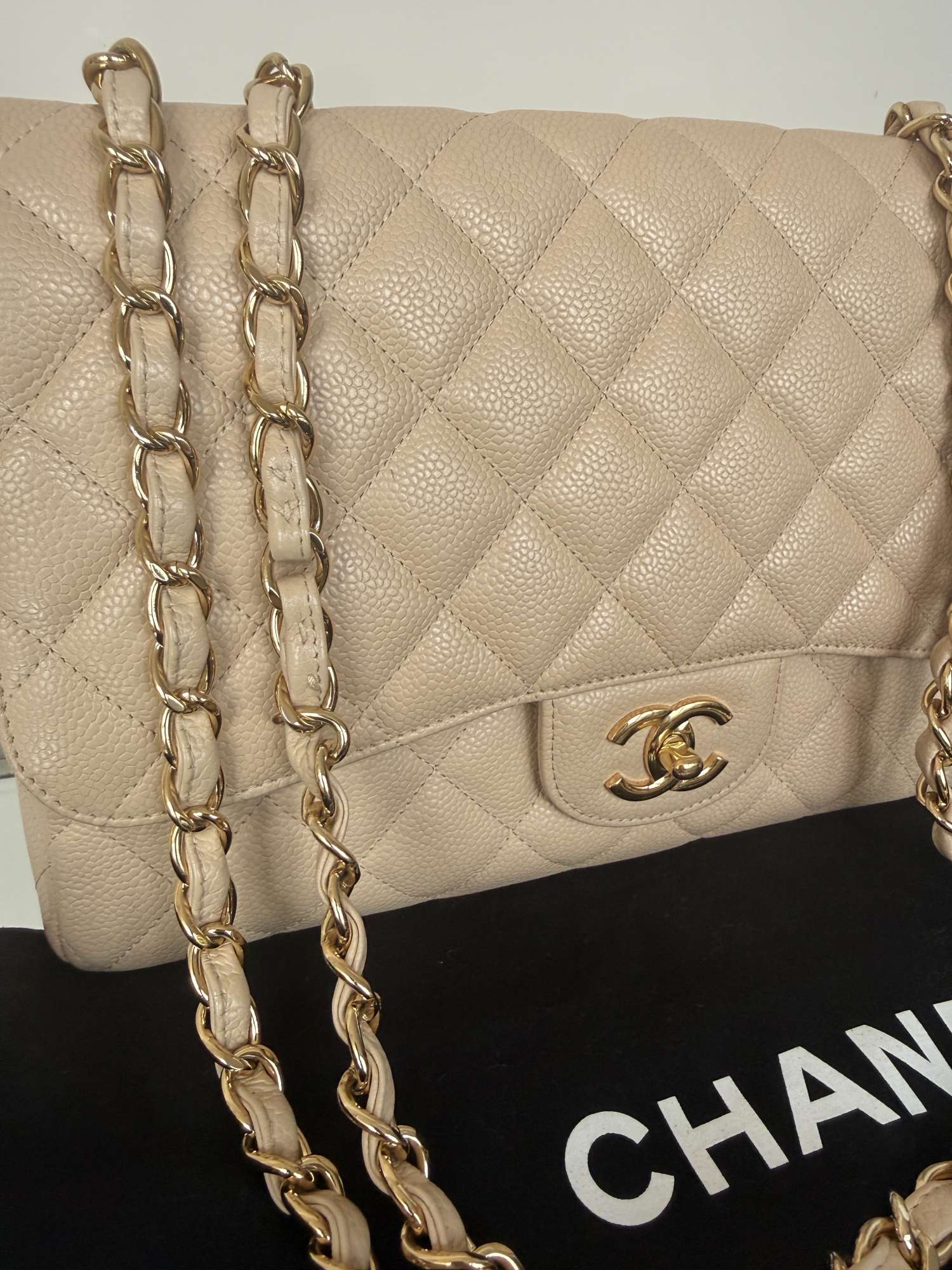 Chanel Jumbo