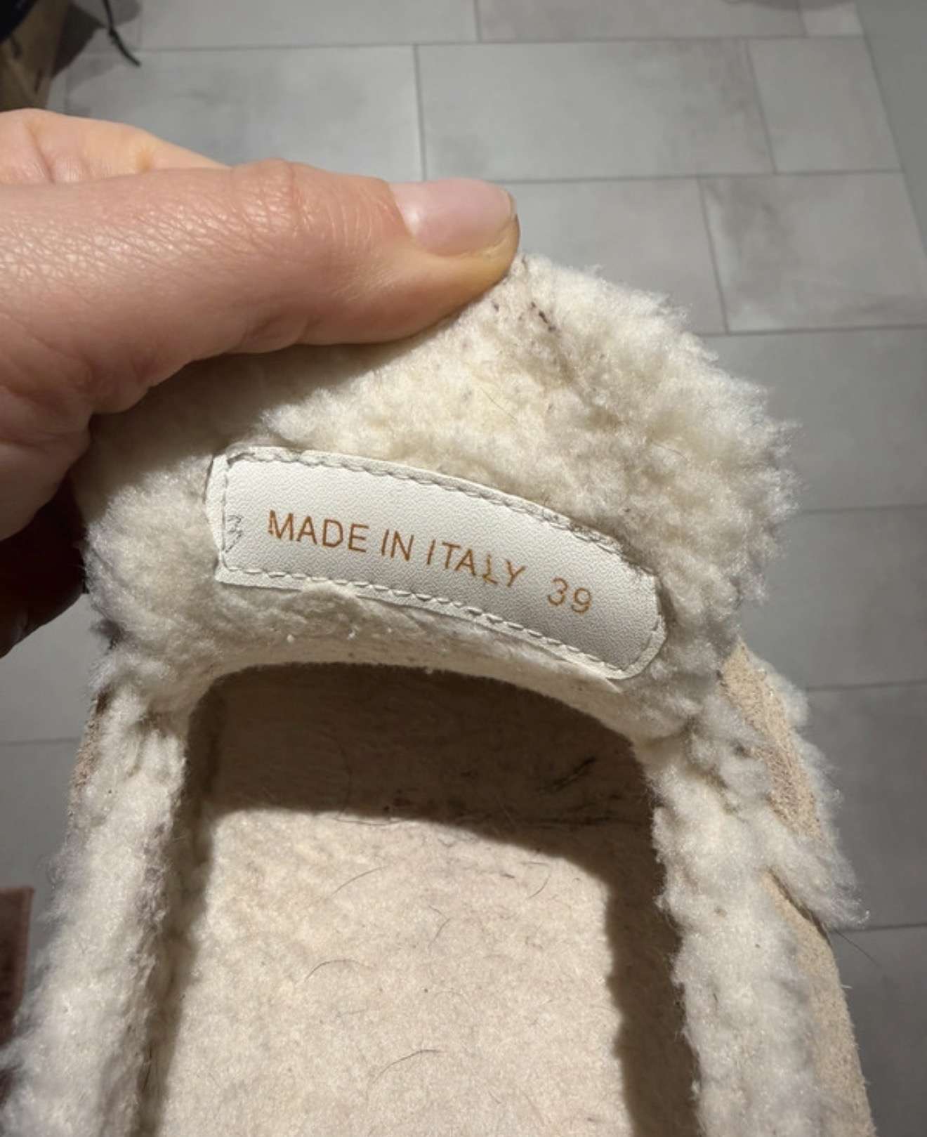 Prada šľapky