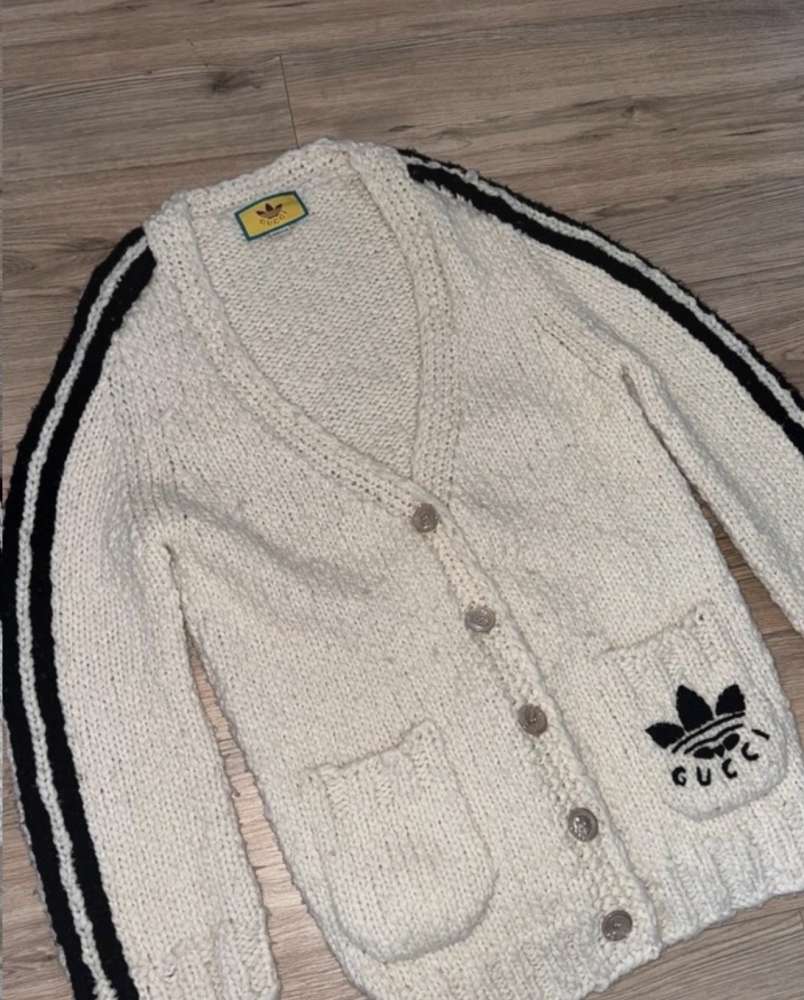 Gucci sveter
