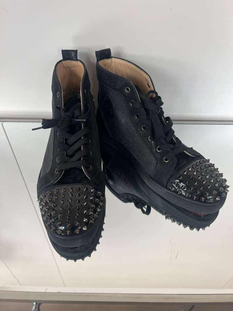 Louboutin tenisky