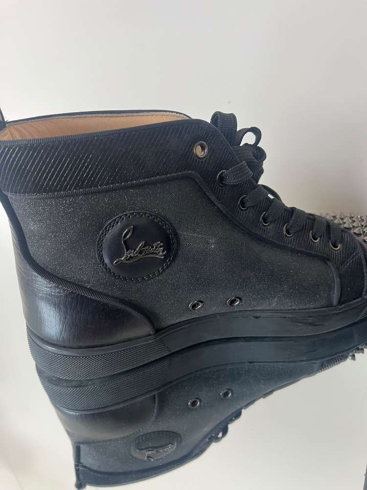 Louboutin tenisky