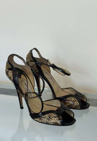 https://vipluxury.sk/Jimmy Choo