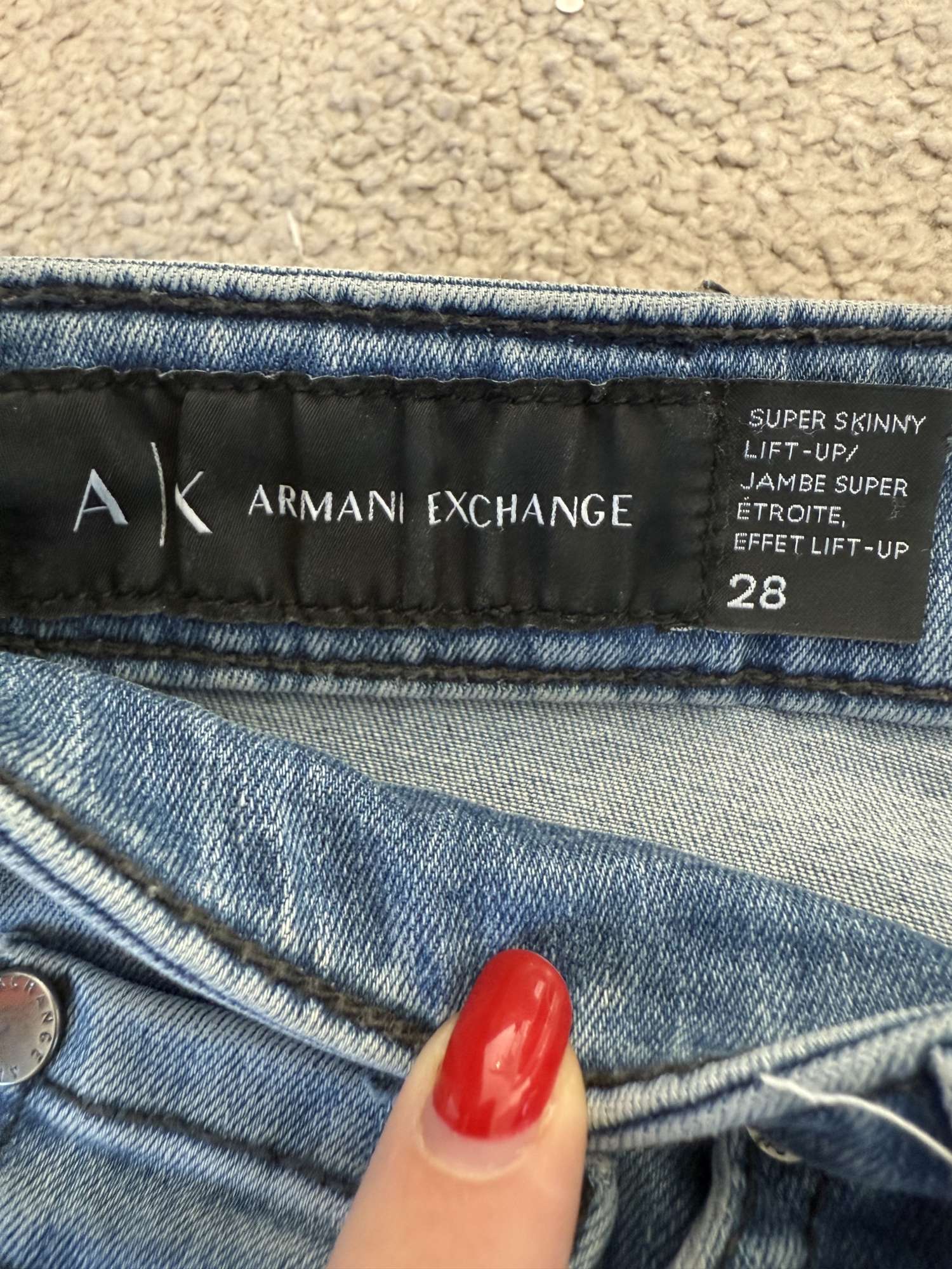 Armani Exchange rifle