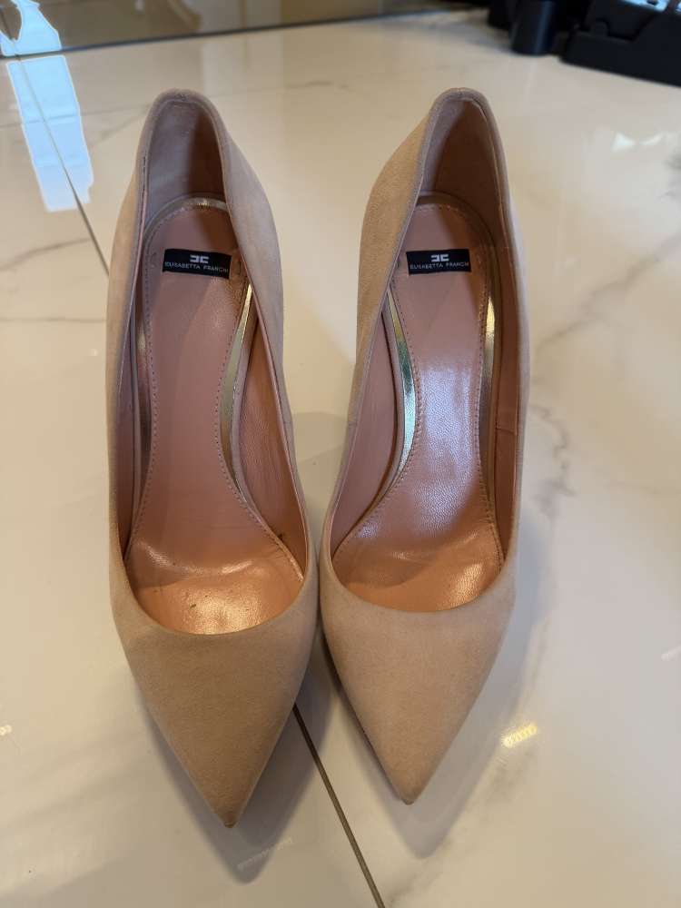 Elisabetta Franchi Nude Elegance Pumps