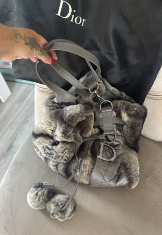 https://vipluxury.sk/Dior limitovaná edice