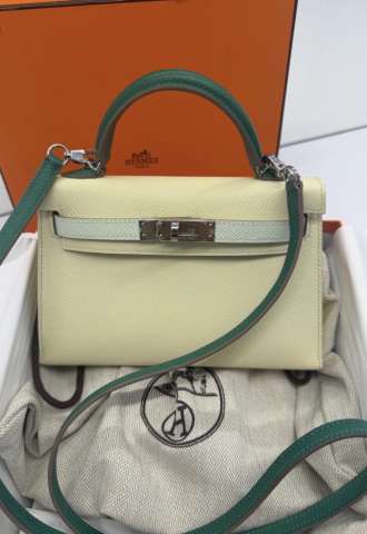 https://vipluxury.sk/Hermes Mini Kelly tricolor