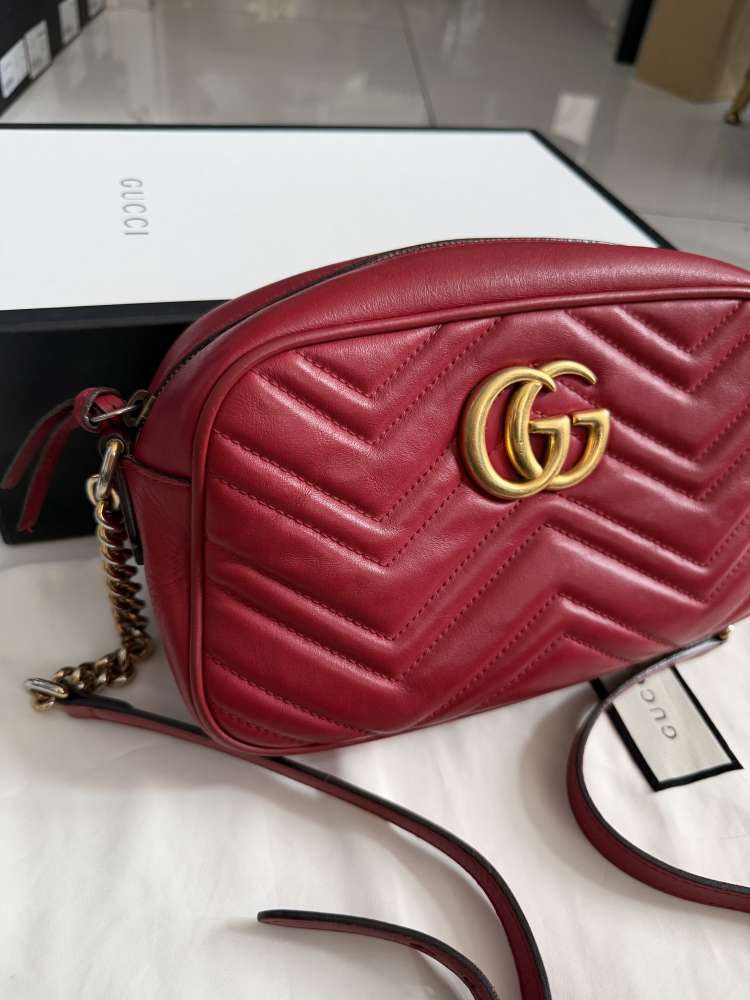 Kabelka Gucci Marmont