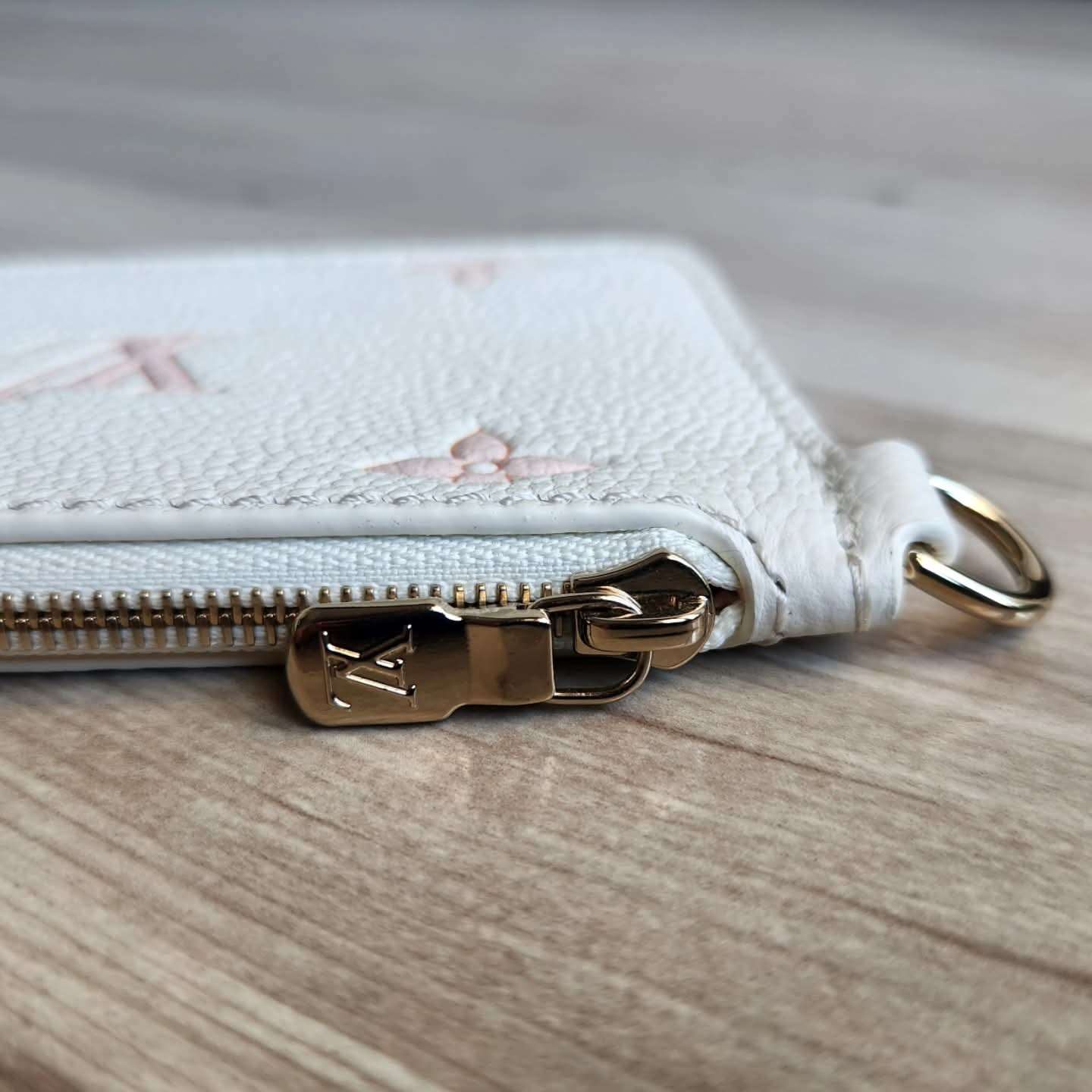 Louis Vuitton Pochette