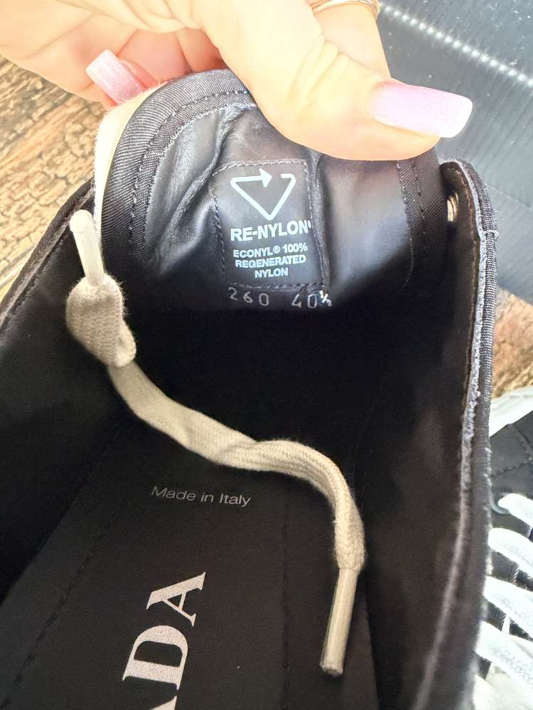 Prada tenisky