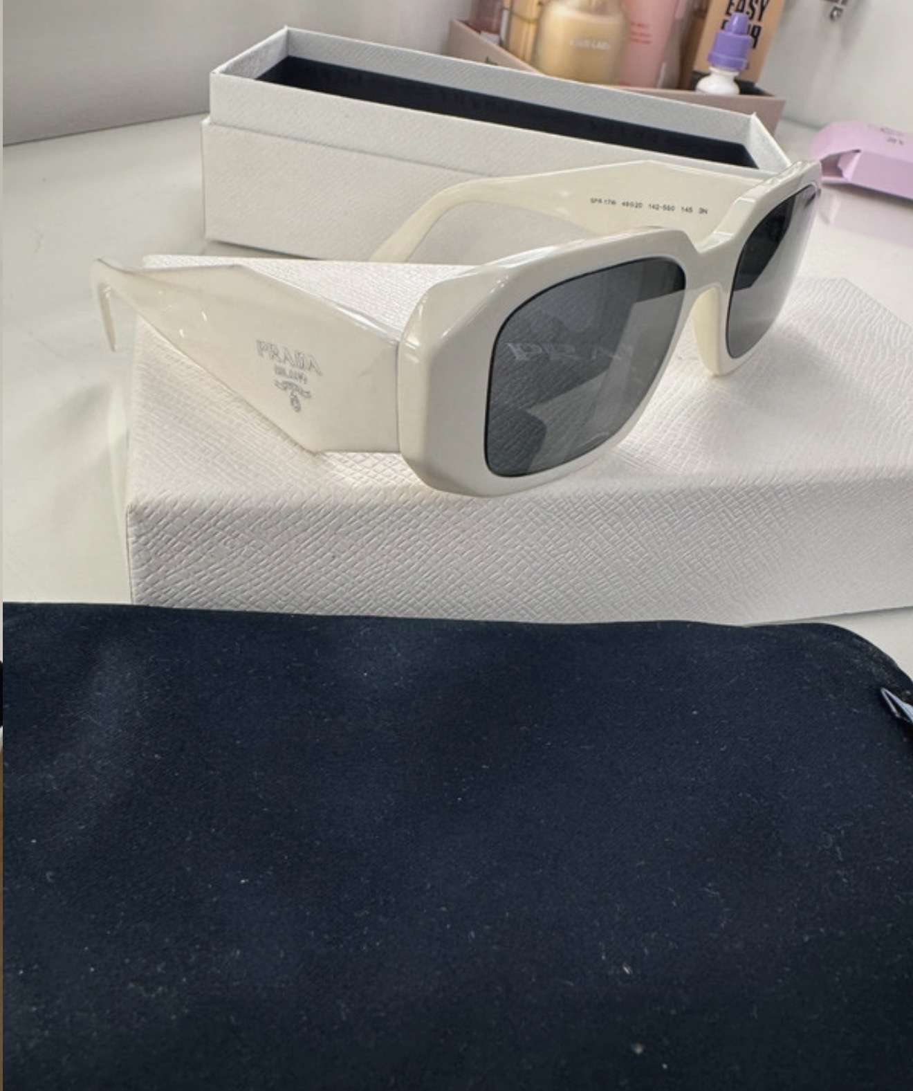 Prada okuliare