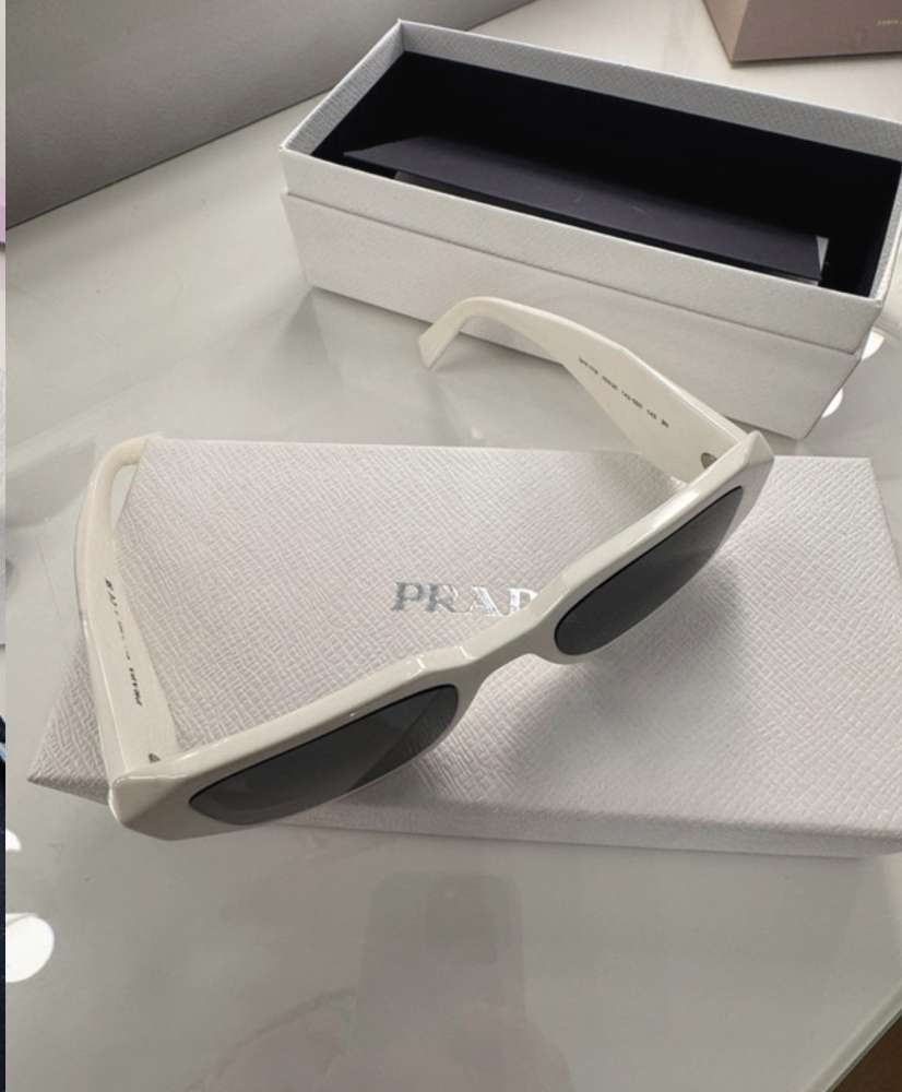 Prada okuliare