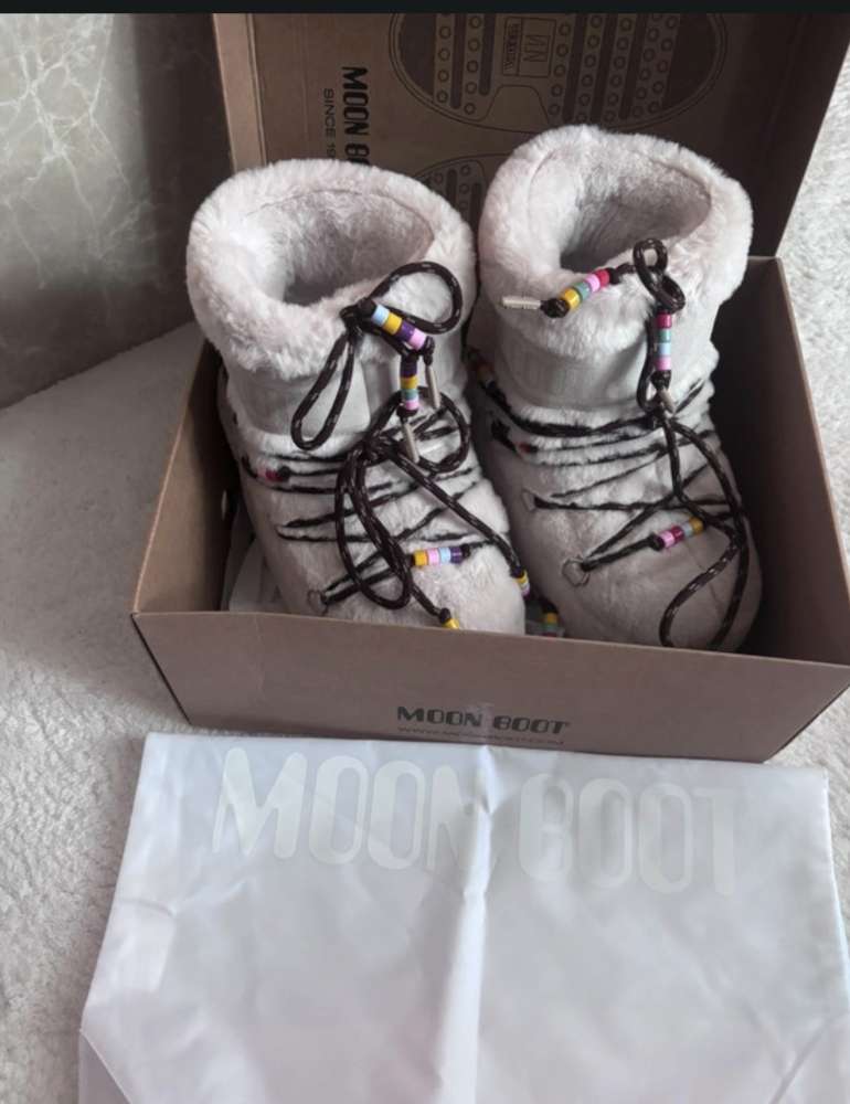 Moon Boots 36-38