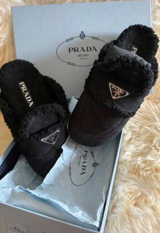 https://vipluxury.sk/Prada šľapky
