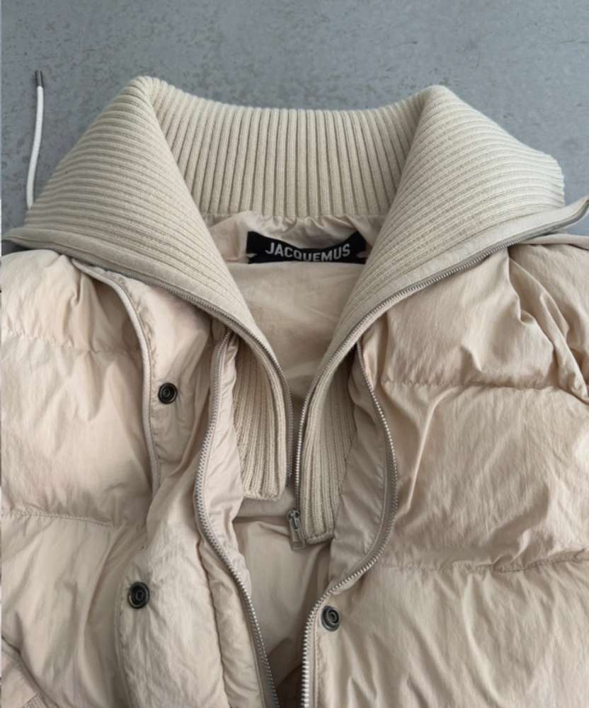 JACQUEMUS Bunda