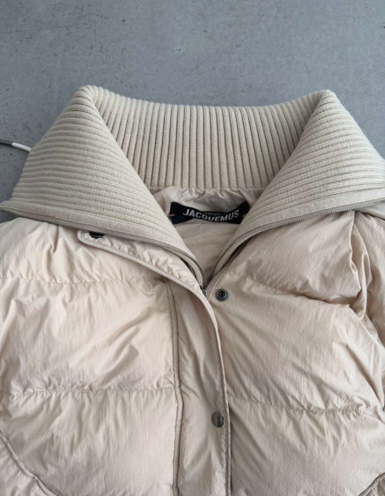 JACQUEMUS Bunda