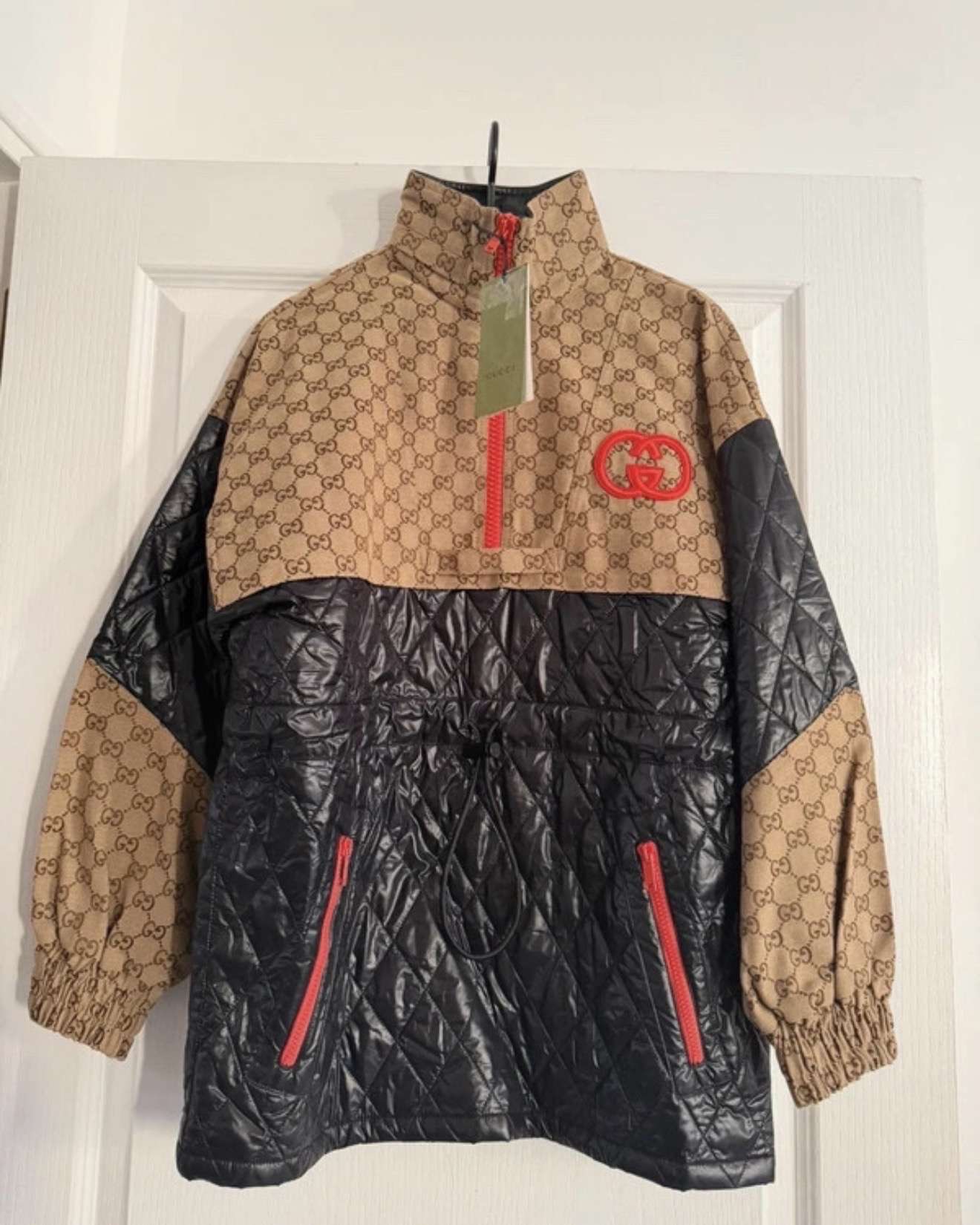 Gucci Bunda
