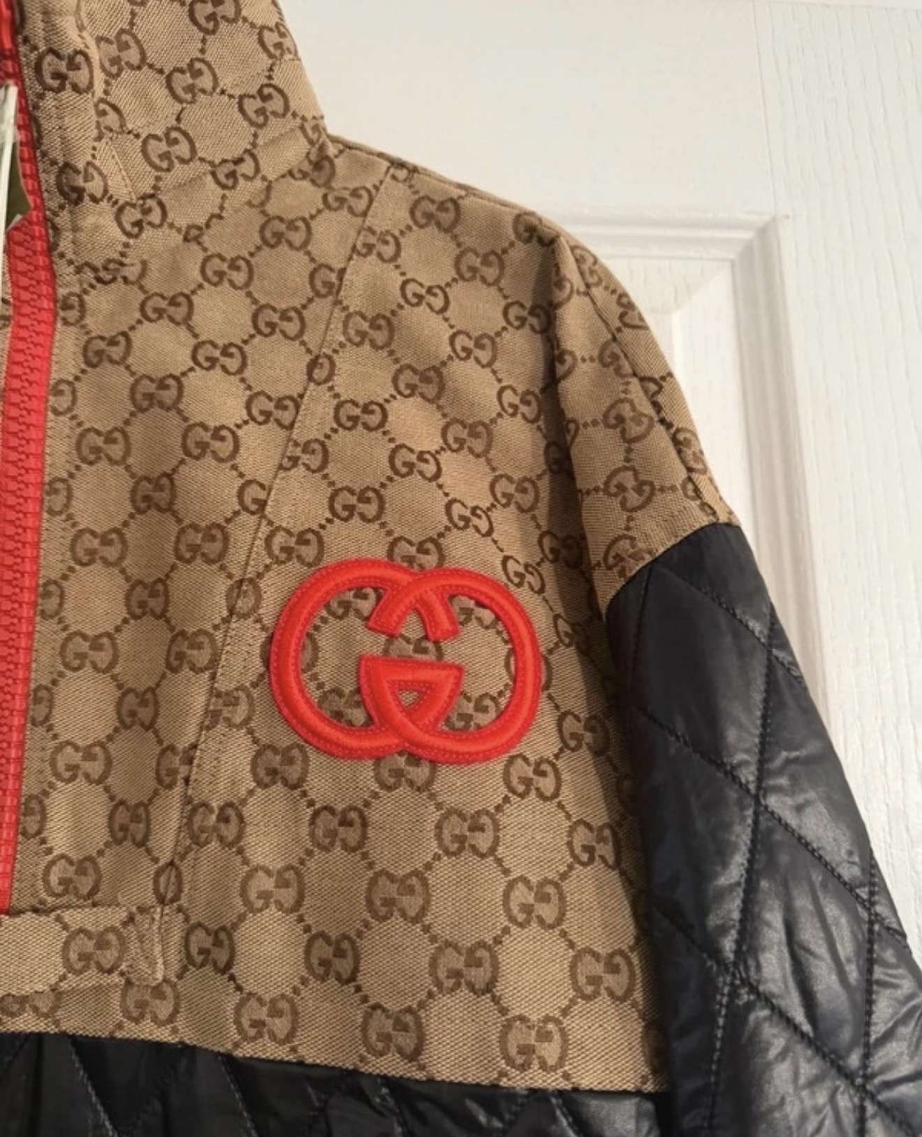 Gucci Bunda