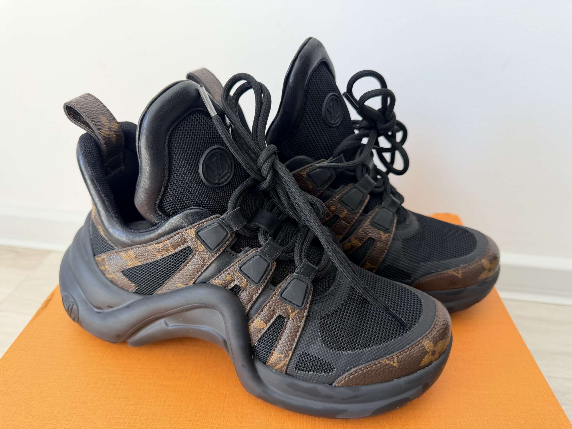 Louis vuitton tenisky