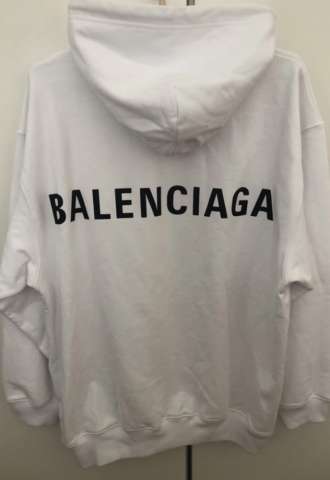 https://vipluxury.sk/Balenciaga mikina
