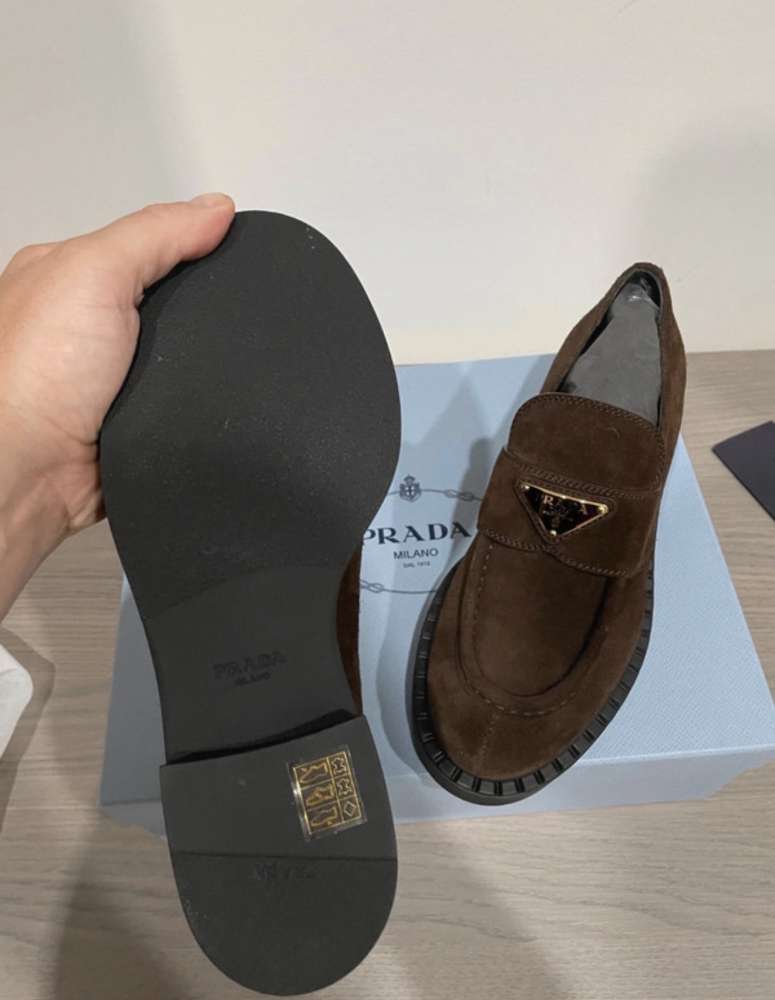 Prada mokasinky
