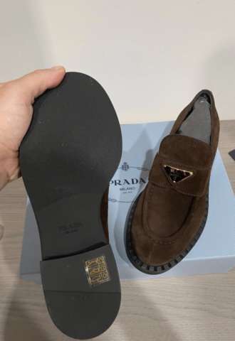 https://vipluxury.sk/Prada mokasinky