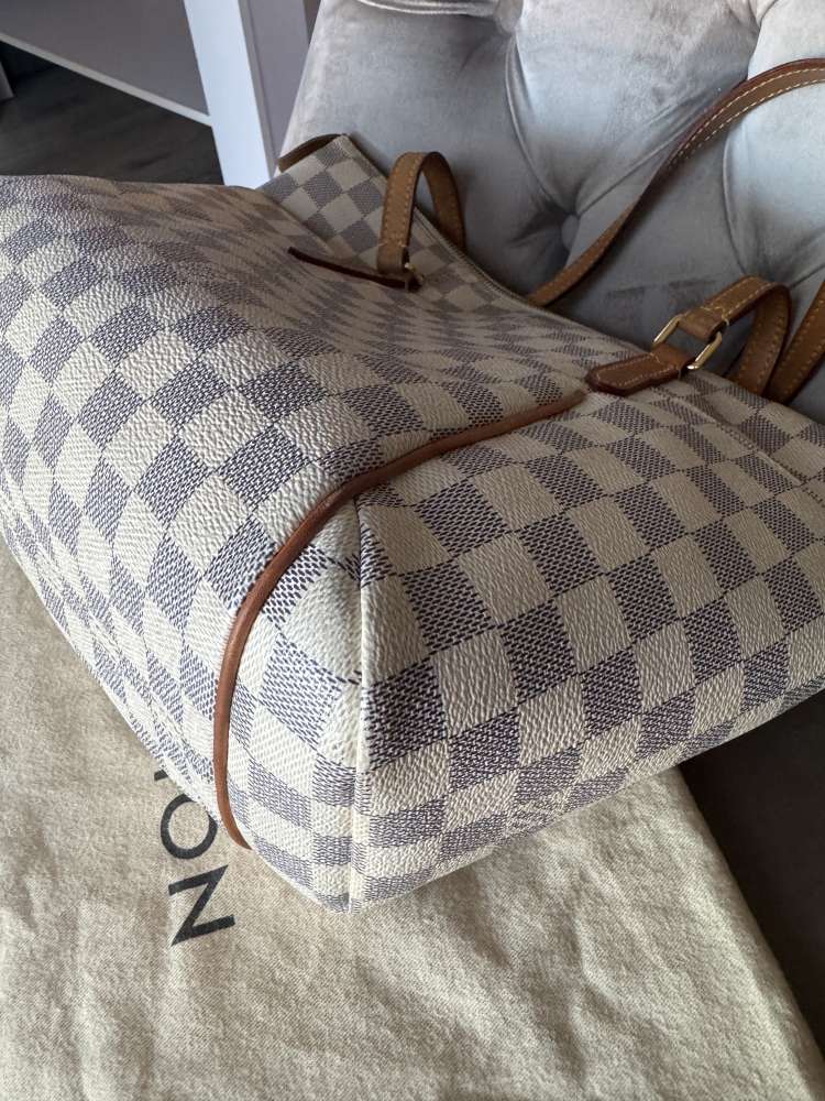 Louis Vuitton Totally Pm