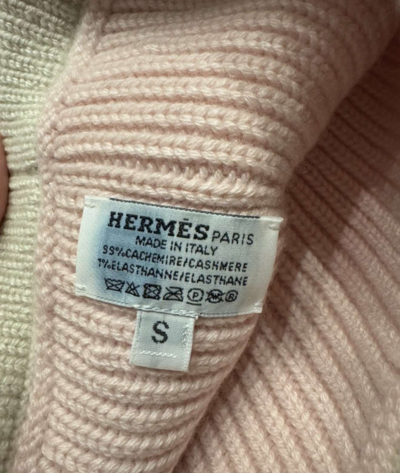 Hermes čiapka