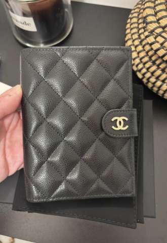 https://vipluxury.sk/Chanel agenda