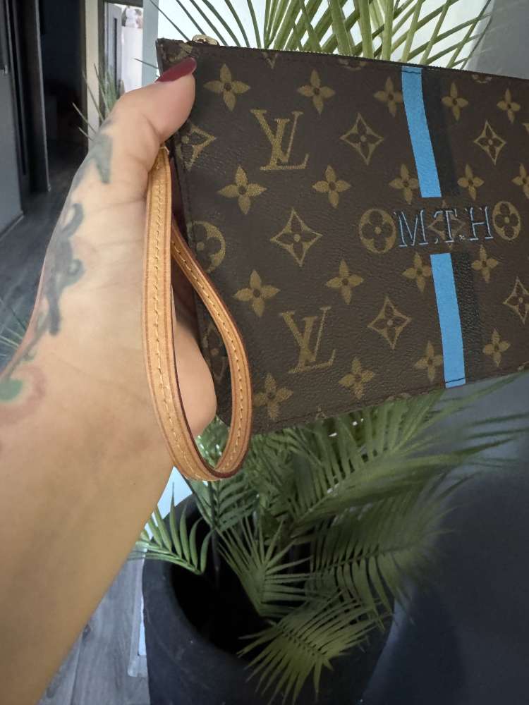 Louis Vuitton Pochette