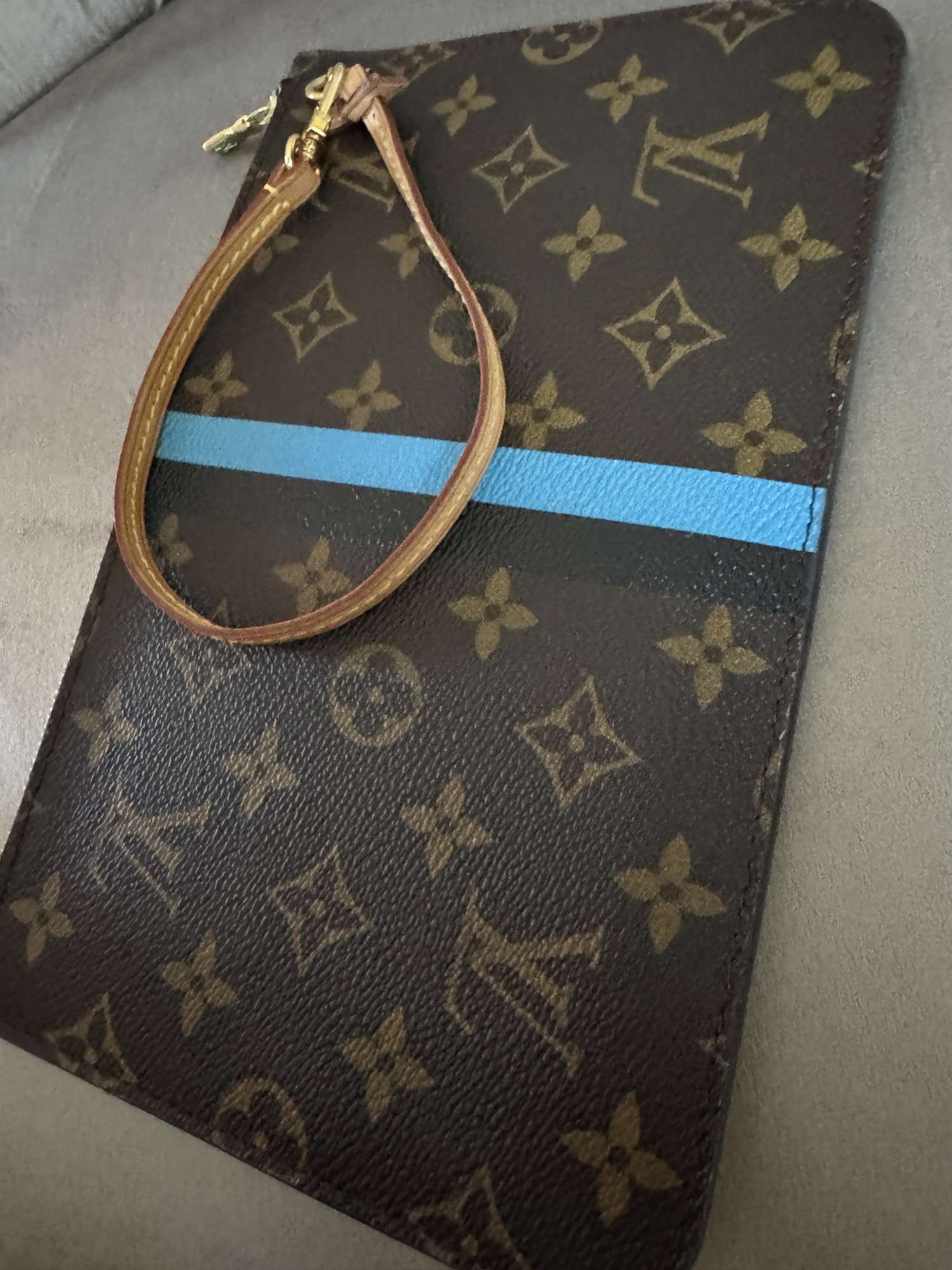 Louis Vuitton Pochette