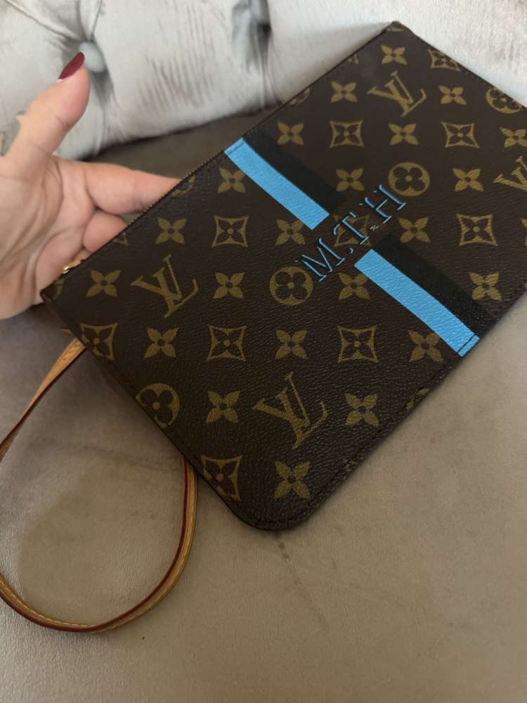 Louis Vuitton Pochette