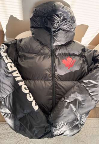 https://vipluxury.sk/Péřová bunda DSQUARED2