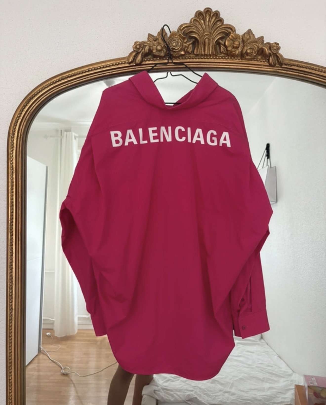 Balenciaga košeľa