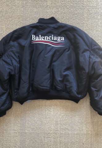 https://vipluxury.sk/Balenciaga Bunda