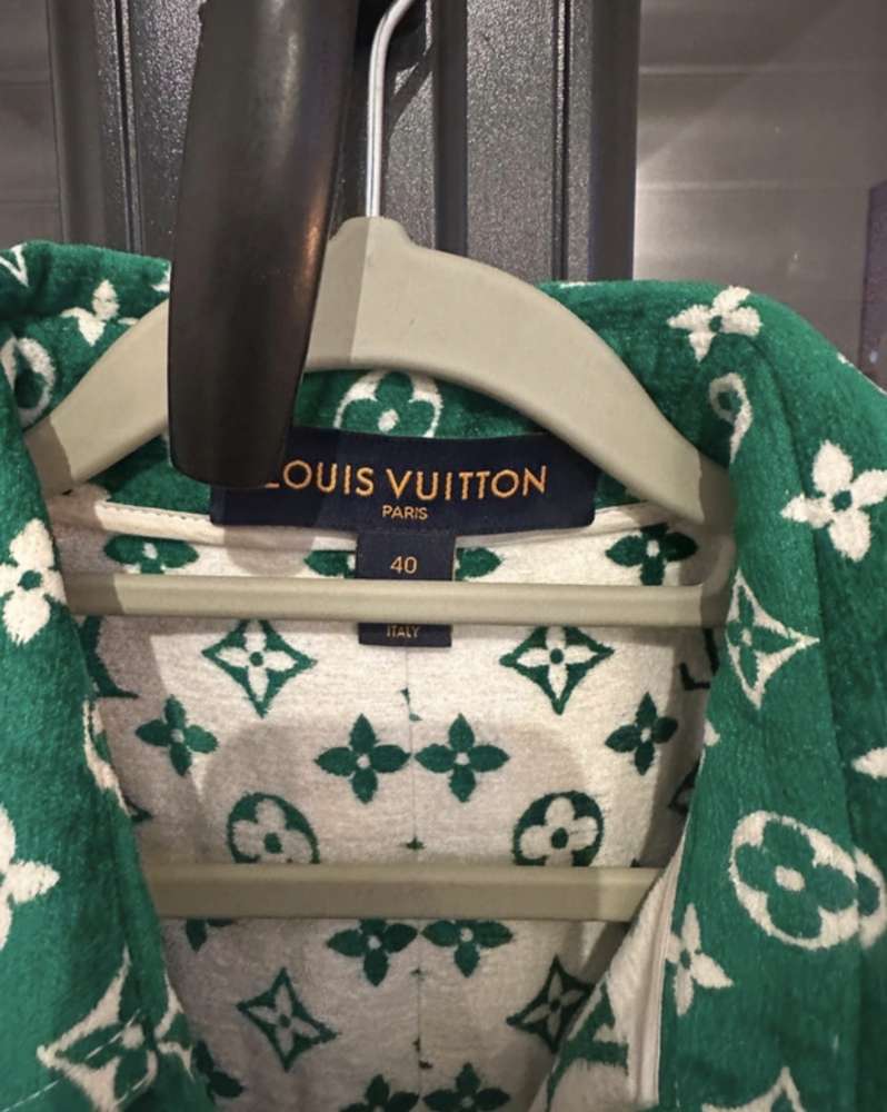 Louis Vuitton Bunda