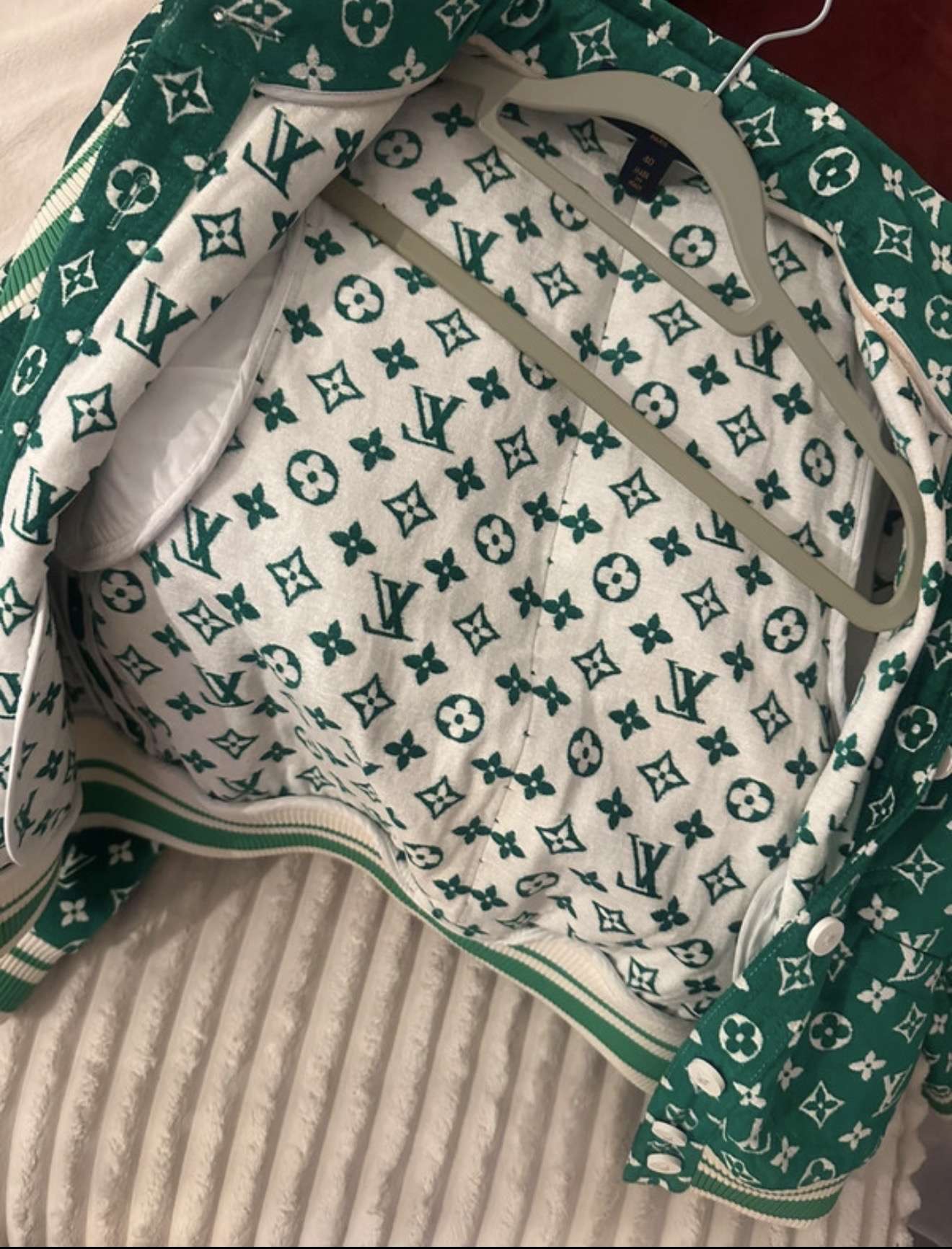 Louis Vuitton Bunda