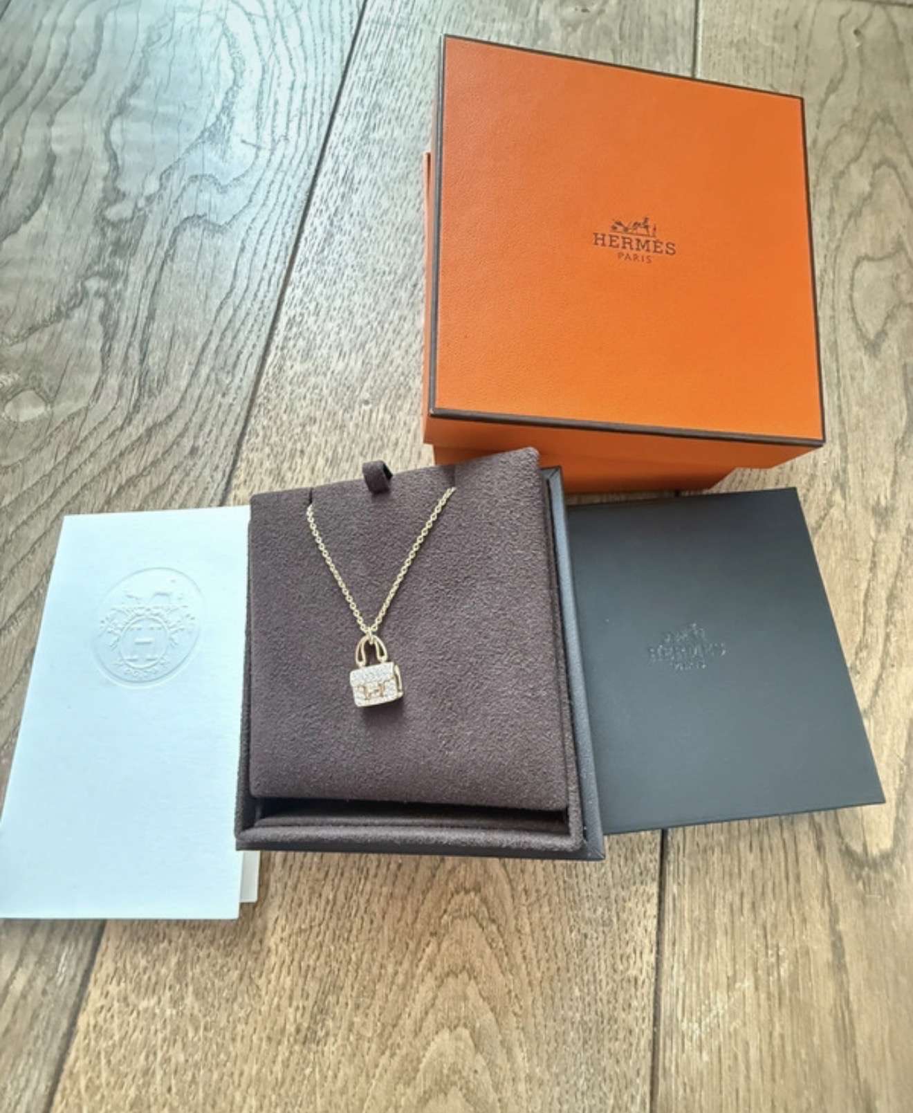 Hermes retiazka