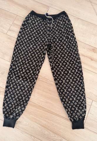 https://vipluxury.sk/Louis vuitton tepláky