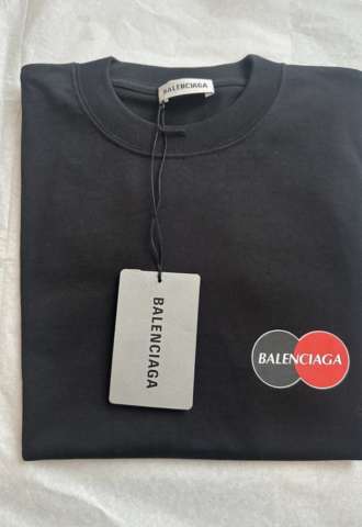 https://vipluxury.sk/Balenciaga tričko