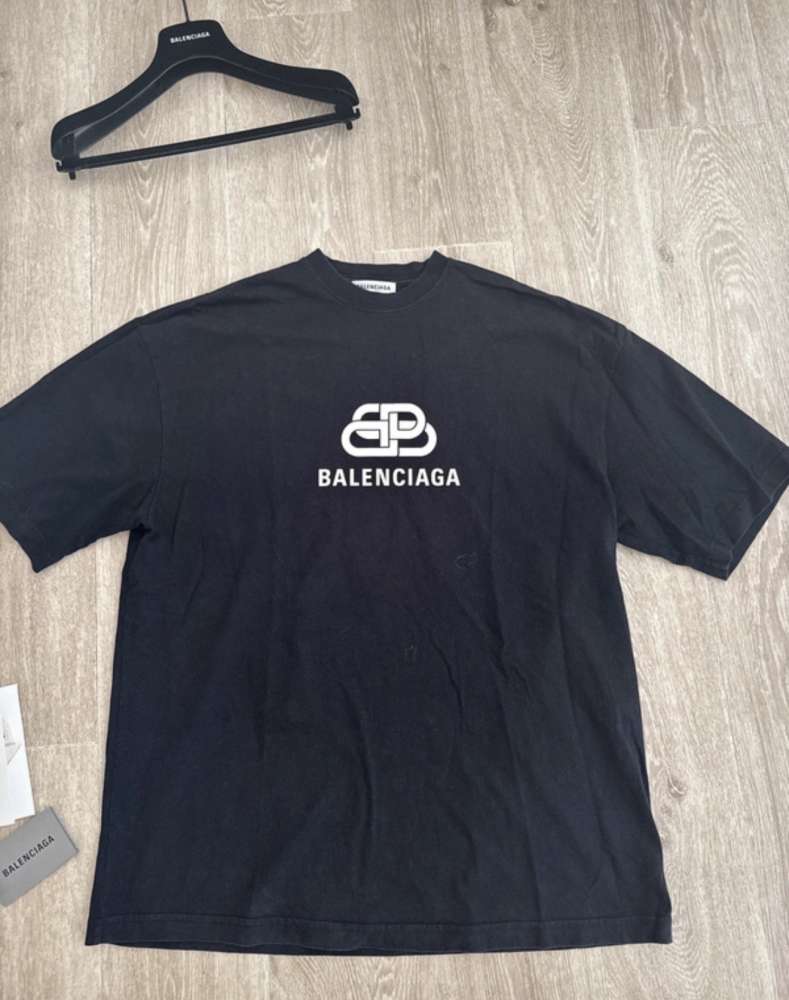 Balenciaga tričko