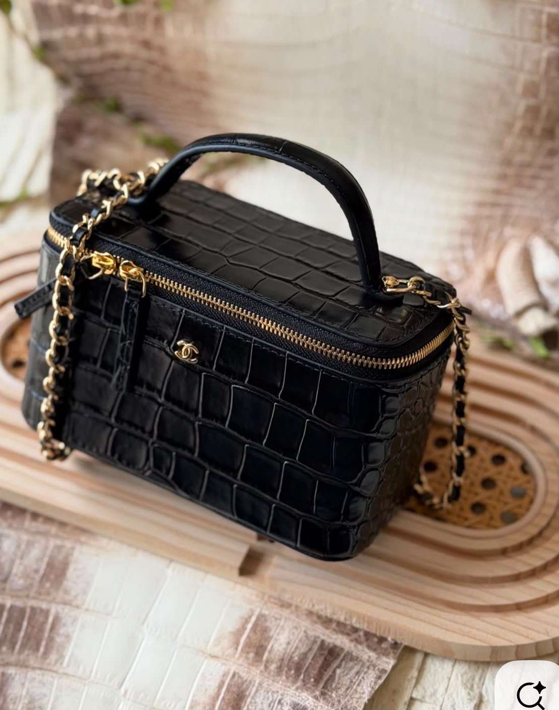 Chanel vanity