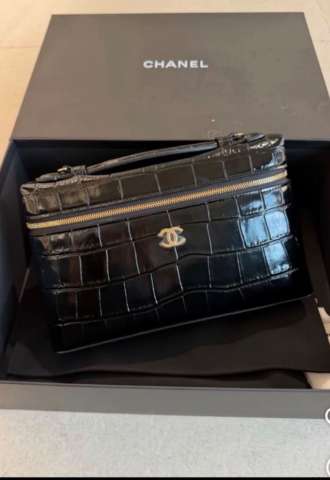 https://vipluxury.sk/Chanel vanity