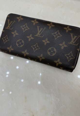 https://vipluxury.sk/Louis Vuitton Zippy wallet monogram canvas penazenka