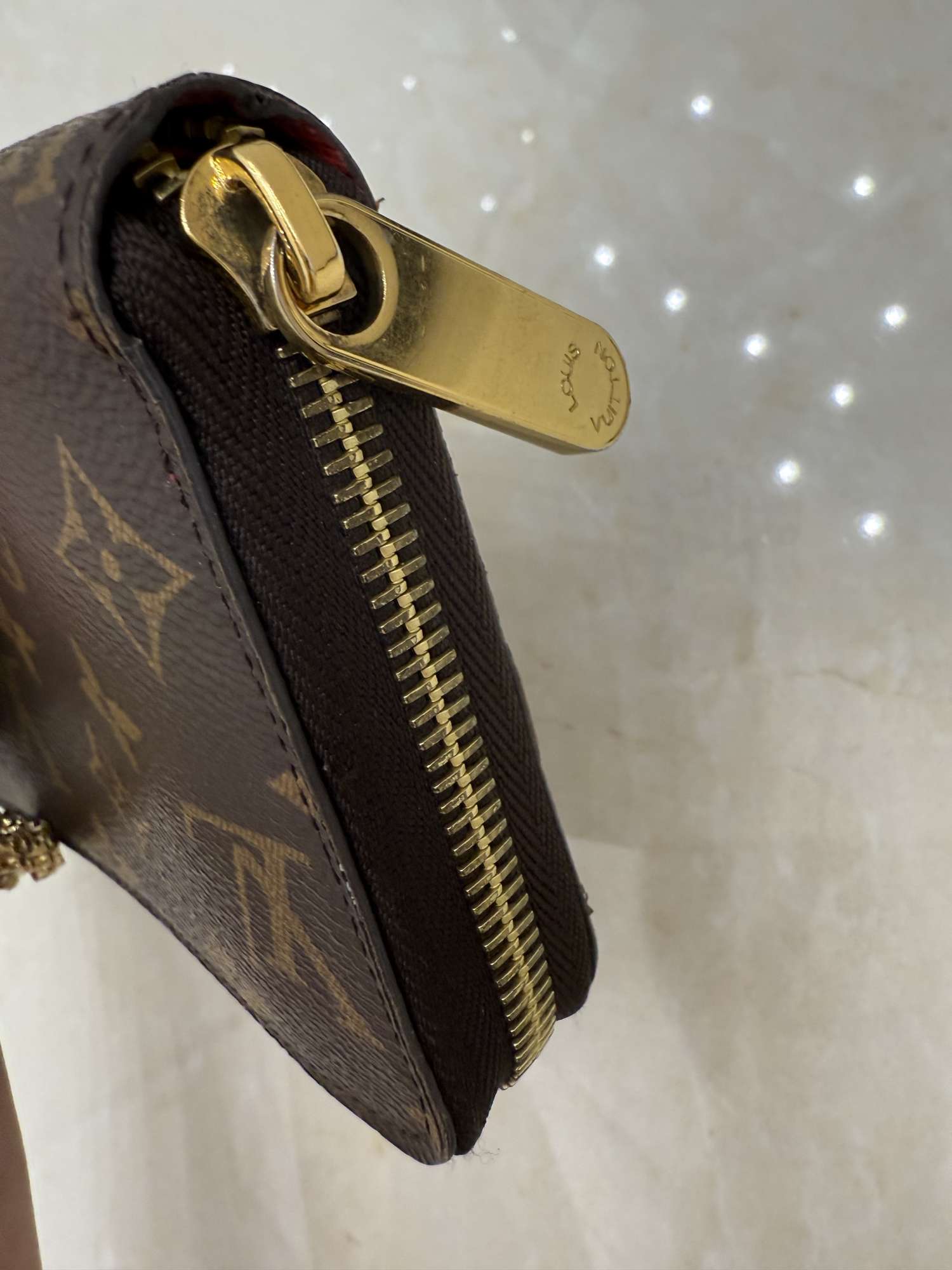 Louis Vuitton Zippy wallet monogram canvas penazenka