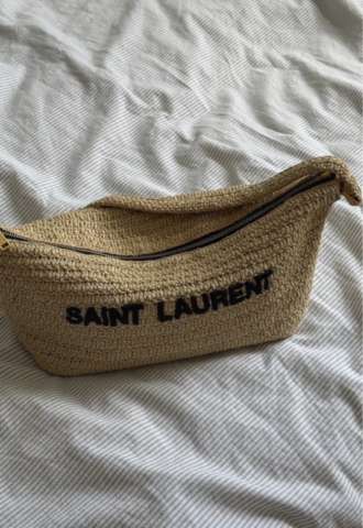 https://vipluxury.sk/YSL clutch