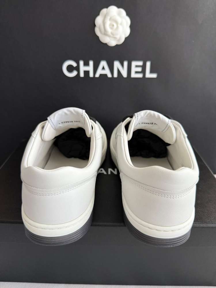 Chanel tenisky