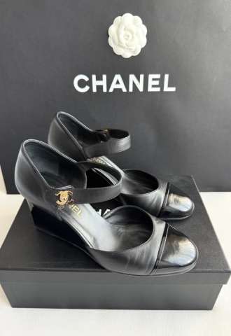 https://vipluxury.sk/Chanel balerinky na opätku