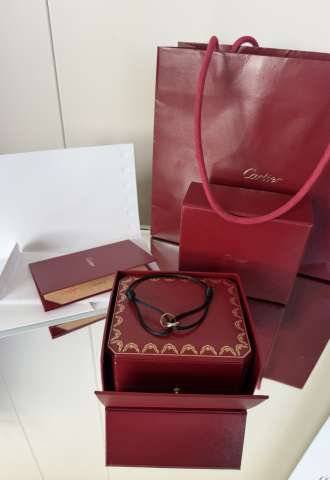https://vipluxury.sk/Cartier trinity