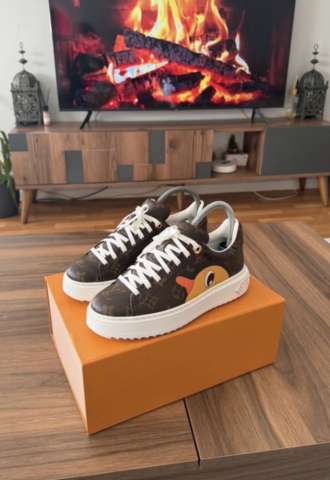 https://vipluxury.sk/Louis Vuitton tenisky