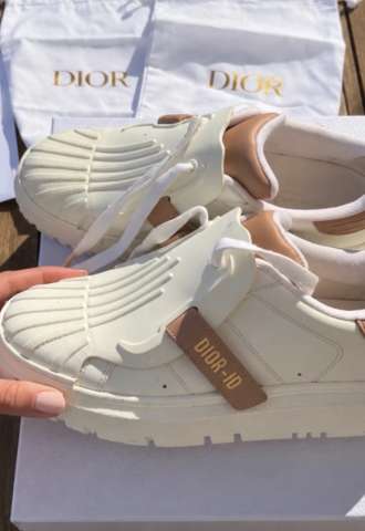 https://vipluxury.sk/Dior tenisky
